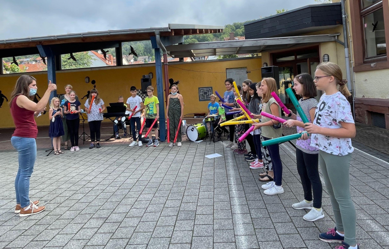 Verabschiedung KL. 4 Boomwhackers