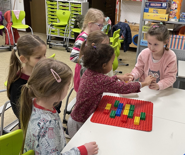 Vorschulkinder Spiegelung