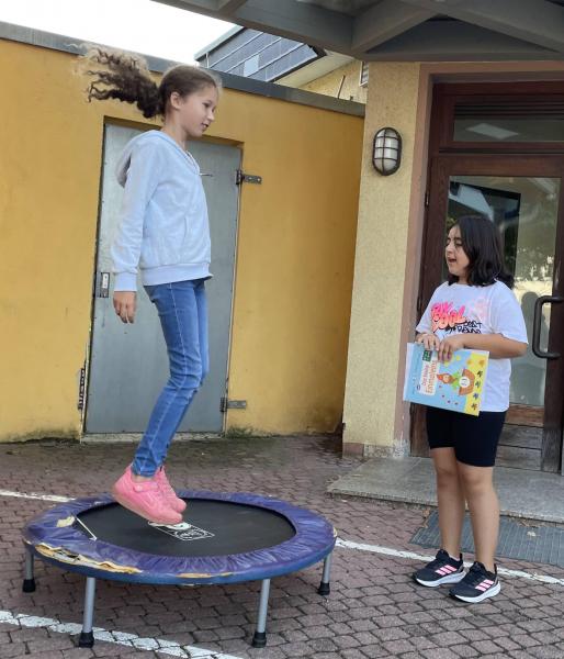 Bewegung im Unterricht Trampolin