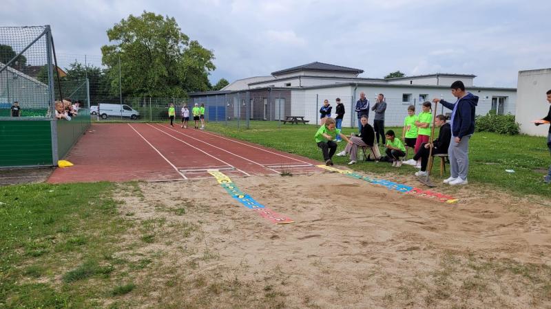 Ju trainiert 2024ca30eacf 99e1 4448 97a6 87ec96b90cf7