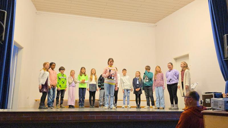 Weihnachten Vorferienfeier92ba5b3b 729a 4cf1 9bf2 b65b8aebfb33