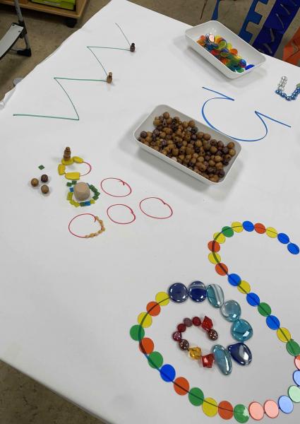 Waldkindergartenbesuch Tisch