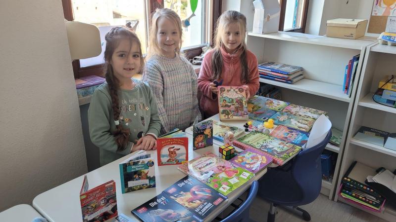 Flohmarkt spielen5c5b2e19 49a4 493e 8c42 e7e2464e4ece