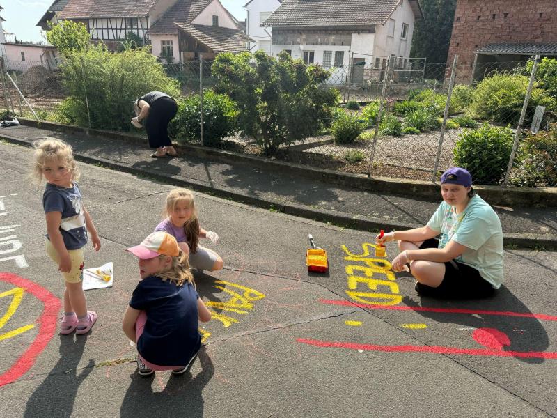 Schulhofbemalungcb88d75b c09f 434b a622 ca7936fd60b0