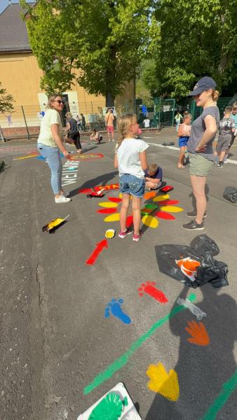 Schulhofbemalungfecdf91d 8536 4465 9da2 93855d7fc33f