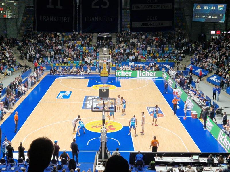 Skyliners 2025bc268042 0a7f 4508 afdc 4c4b09852f0a