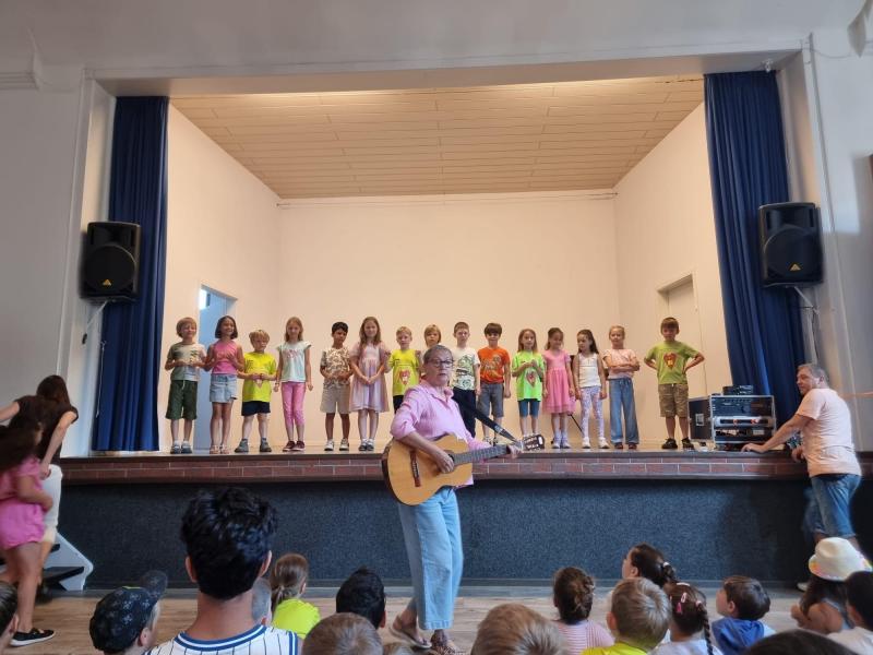 Sommerferienfeier3b8118d9 f30d 4806 9156 4ec9a4ec21e0