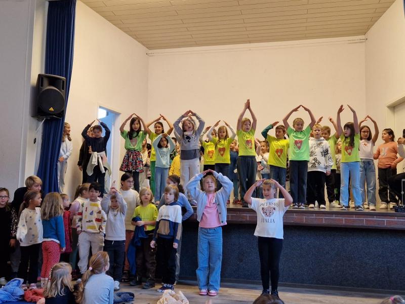 Vorferienfeier Herbst883dfc85 ee78 49d7 9f82 40c7e4d9152f