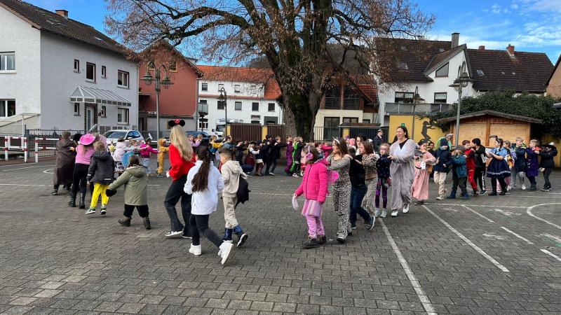 Fasching 202651f93106 c75b 4574 951a 8658115da029
