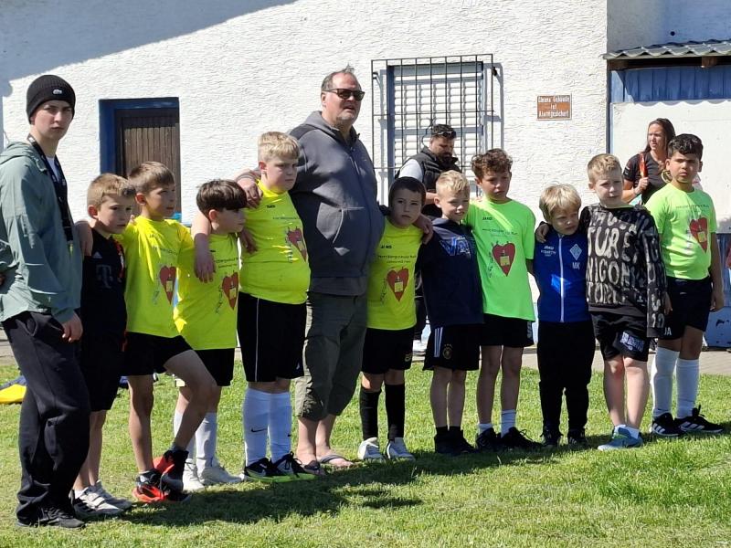 Fußball Schülerolym zusammen